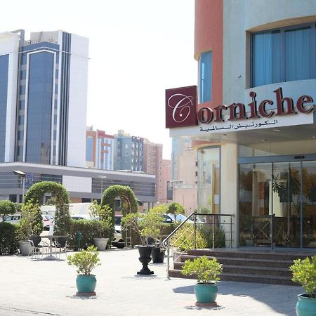 Hotel Le Royal Corniche Salmiya Exterior foto