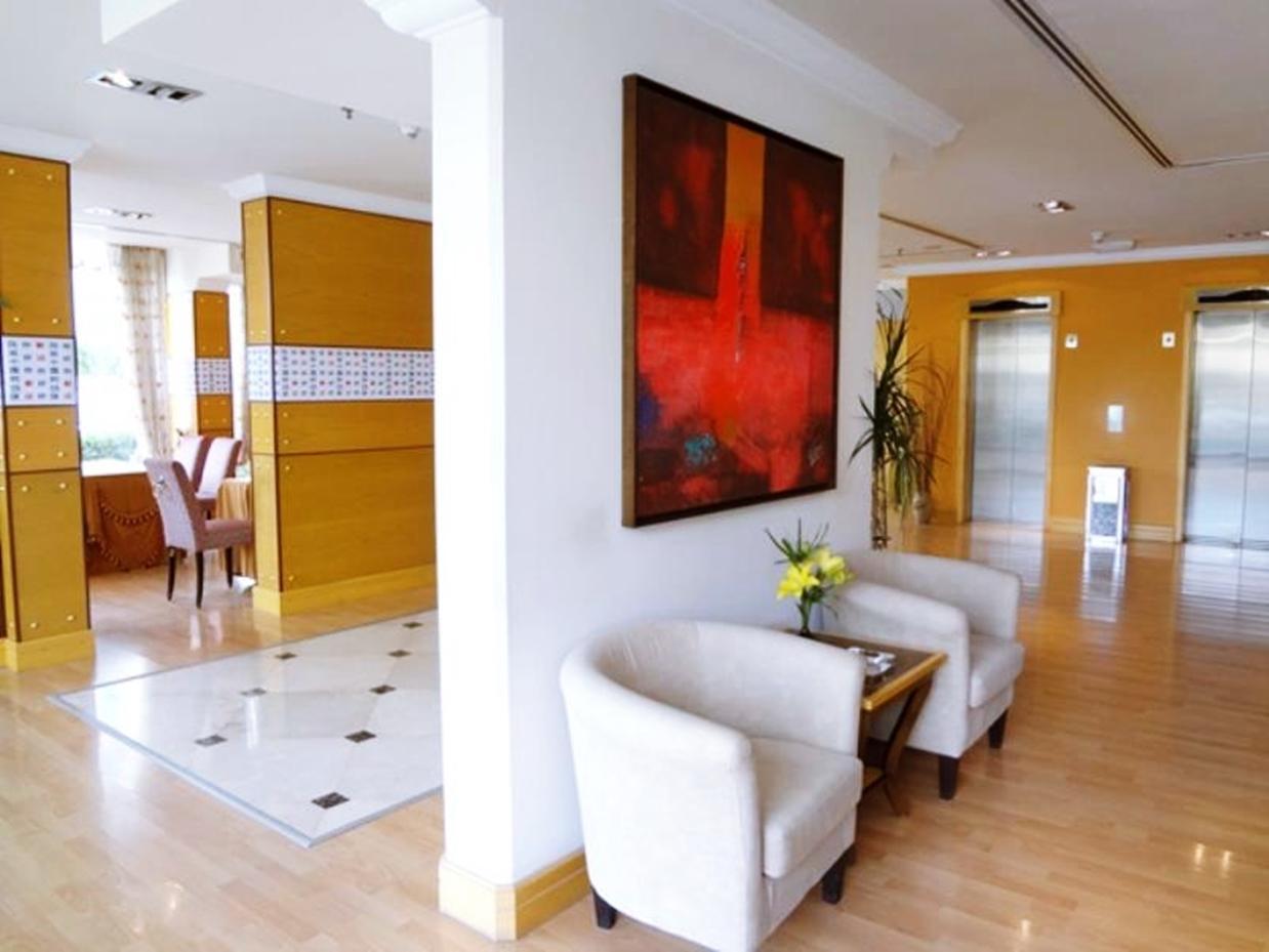 Hotel Le Royal Corniche Salmiya Exterior foto