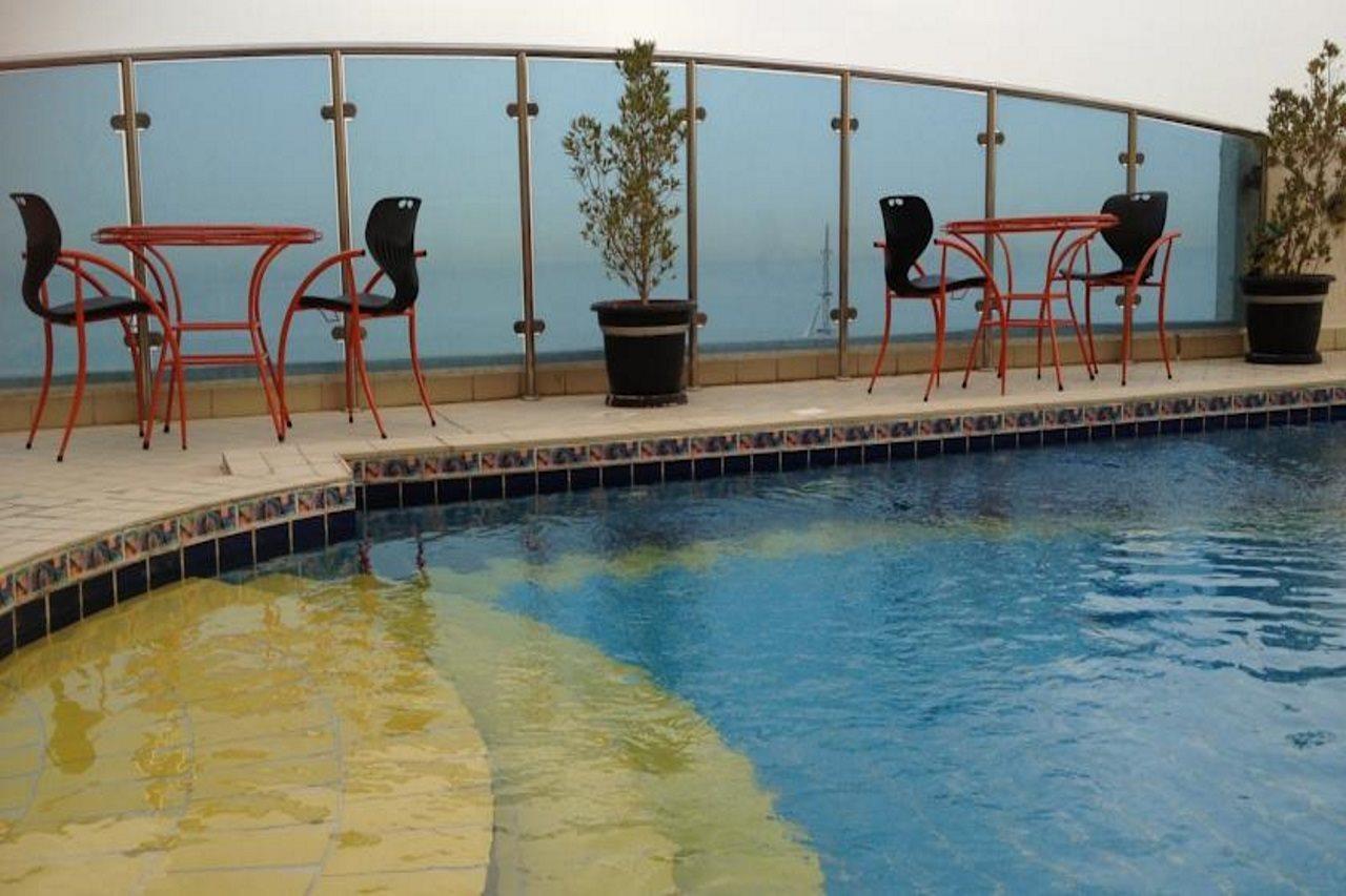 Hotel Le Royal Corniche Salmiya Exterior foto