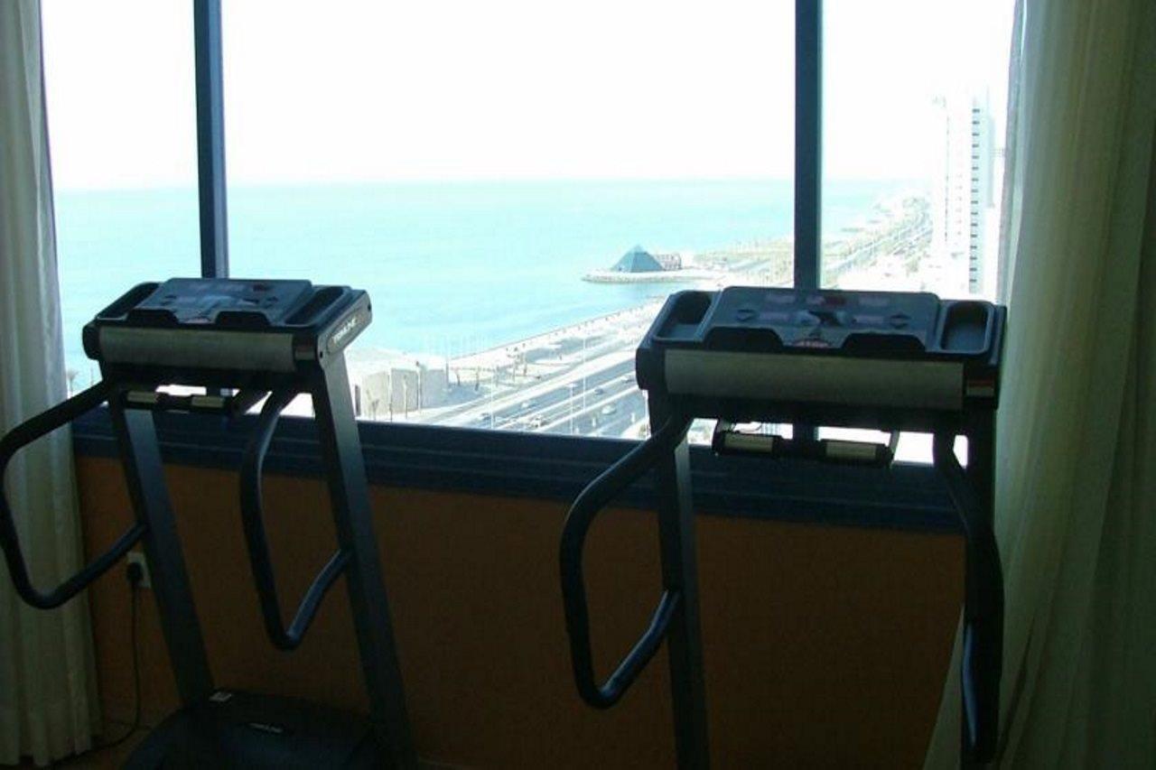 Hotel Le Royal Corniche Salmiya Exterior foto