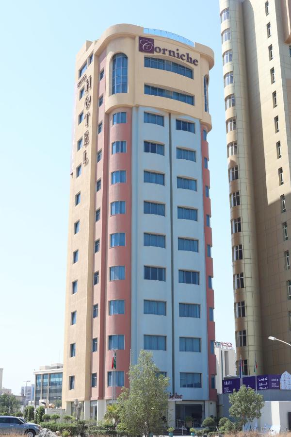 Hotel Le Royal Corniche Salmiya Exterior foto