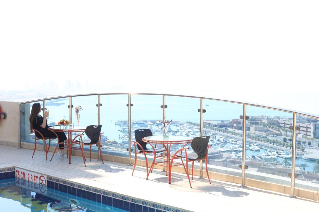 Hotel Le Royal Corniche Salmiya Exterior foto